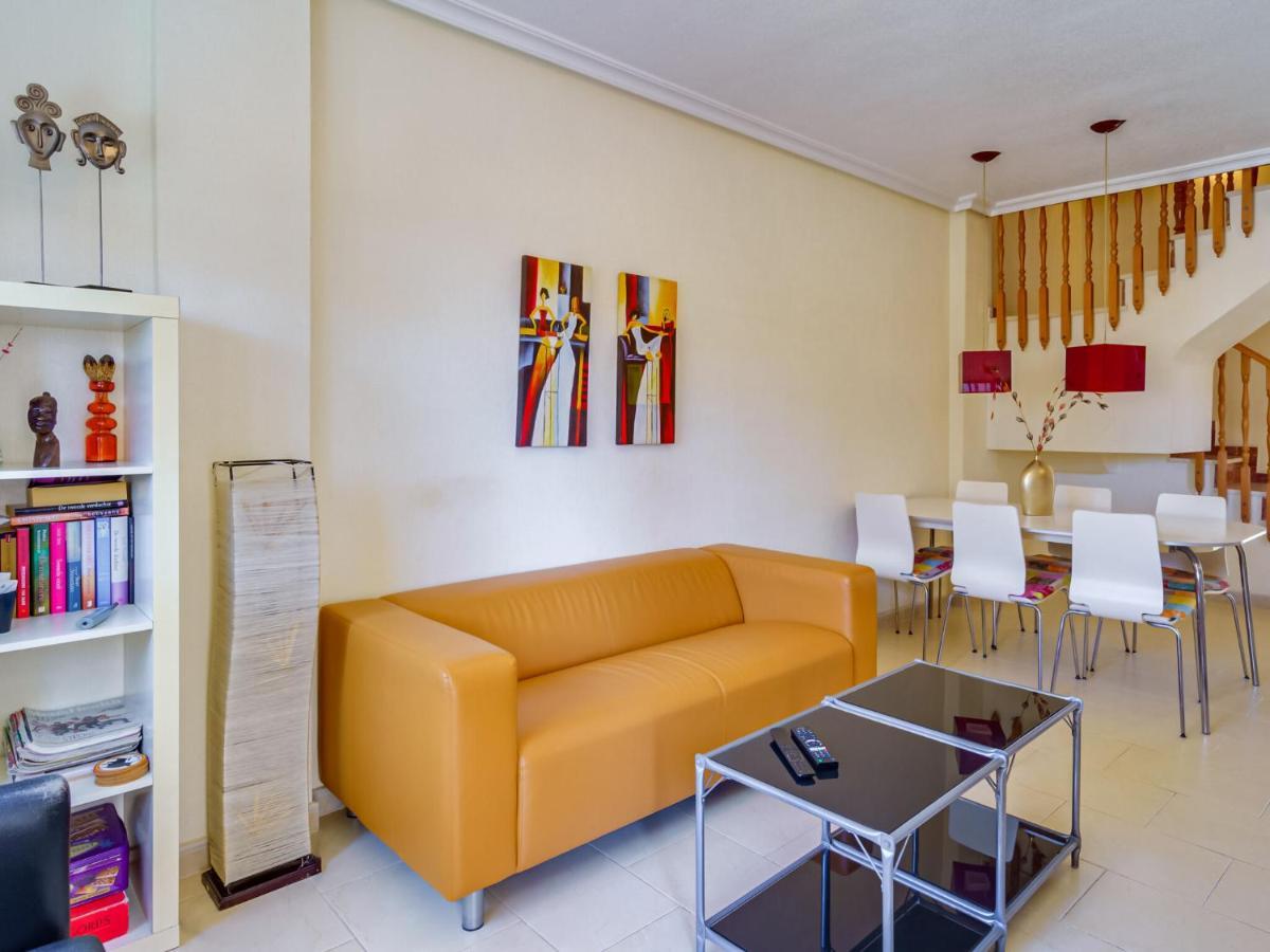 Belvilla By Oyo Casa Noain تورّيفيِخا المظهر الخارجي الصورة