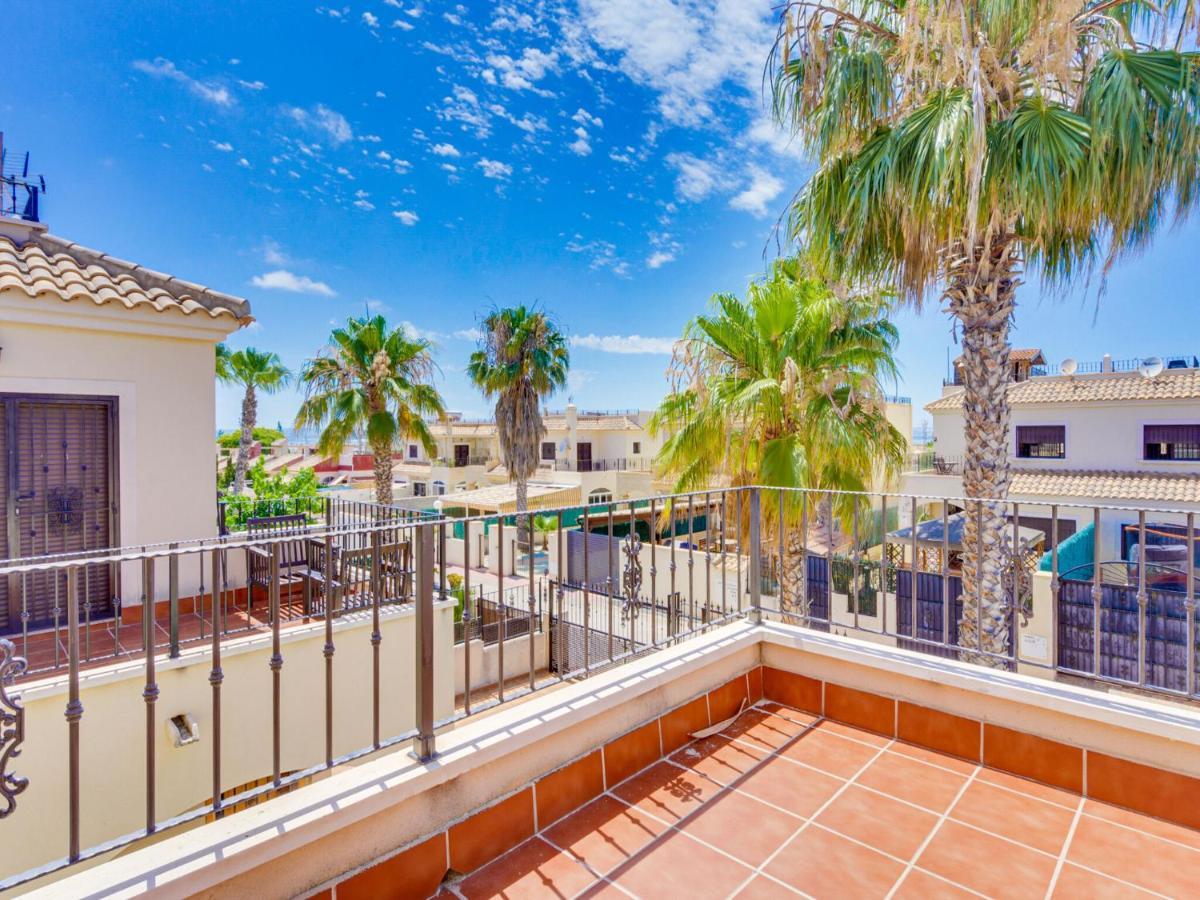 Belvilla By Oyo Casa Noain تورّيفيِخا الغرفة الصورة